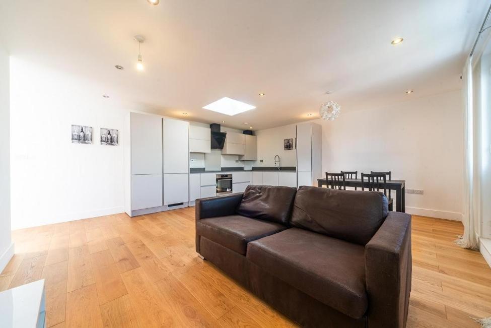Lovely Penthouse Near Canary Wharf Londen Buitenkant foto