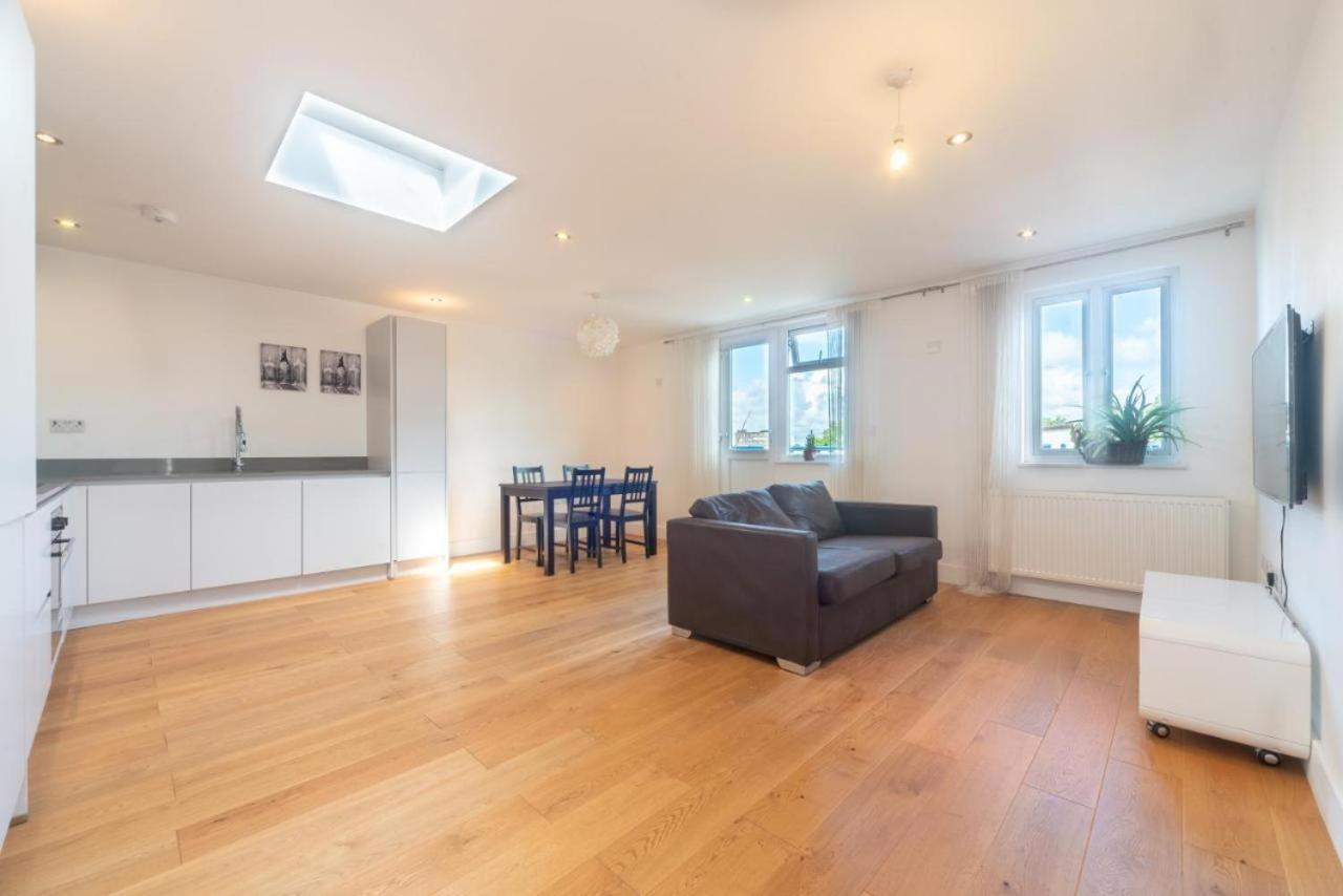 Lovely Penthouse Near Canary Wharf Londen Buitenkant foto